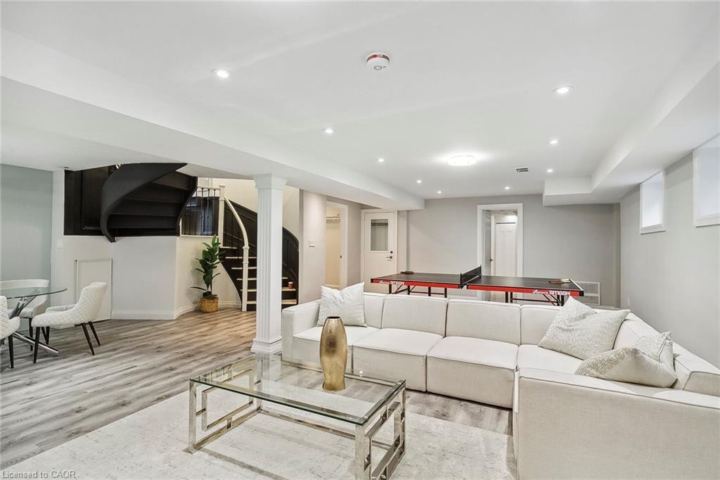 34 Jerseyville Road E, Hamilton, ON, L9G 1K1 - 33