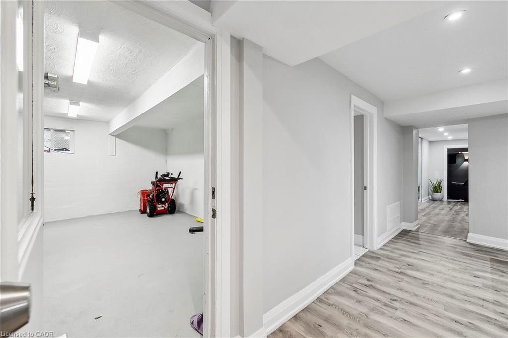 34 Jerseyville Road E, Hamilton, ON, L9G 1K1 - 43