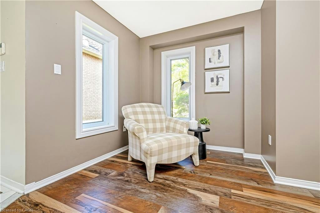 5 Early Street, Halton Hills, ON, L7G 5T6 - 5
