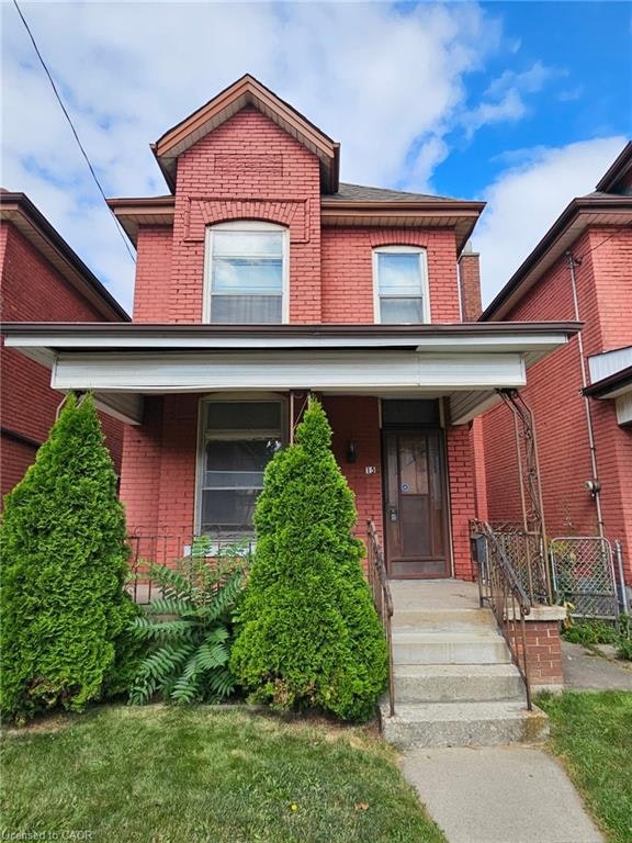 15 Kinrade Avenue, Hamilton, ON, L8L 6L5