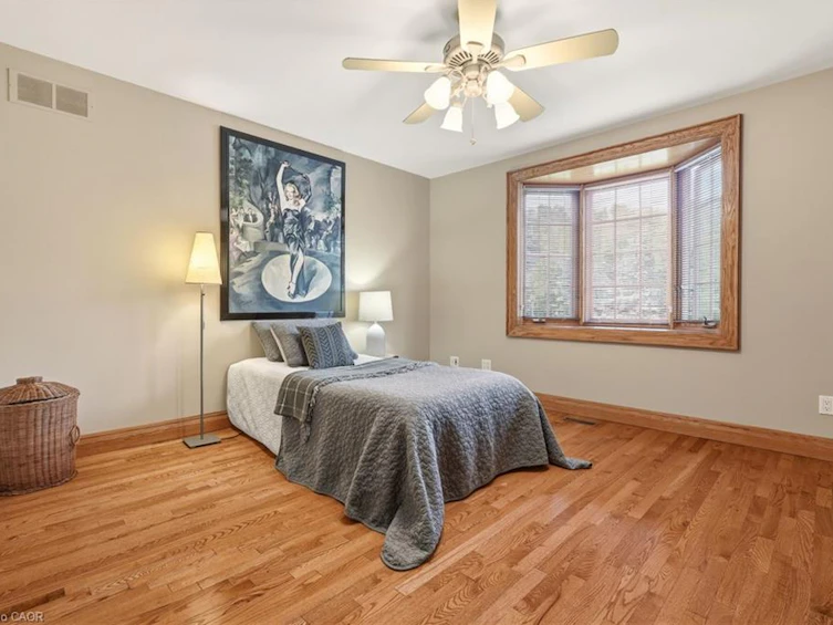 28 Millcreek Court, Hamilton, ON, L9G 4Z3 - 25