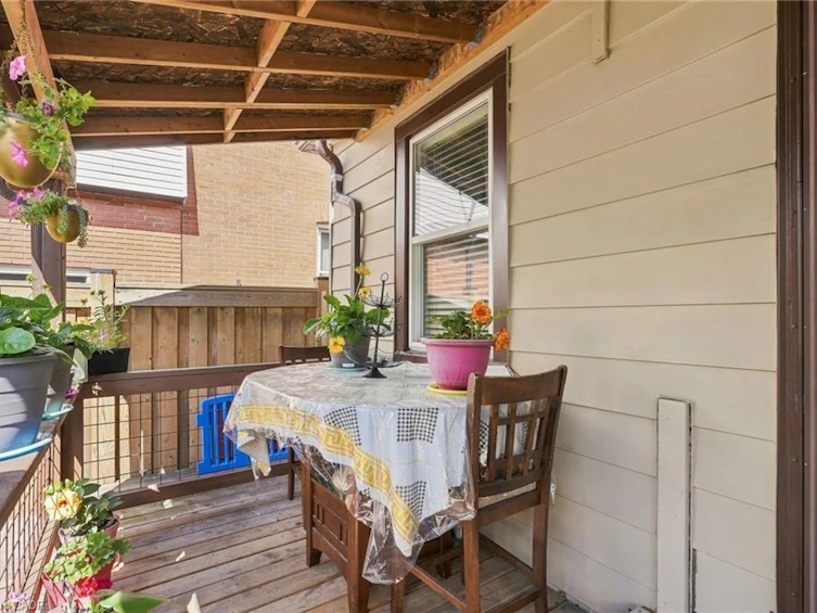 127 Park Row N, Hamilton, ON, L8H 4E7 - 26