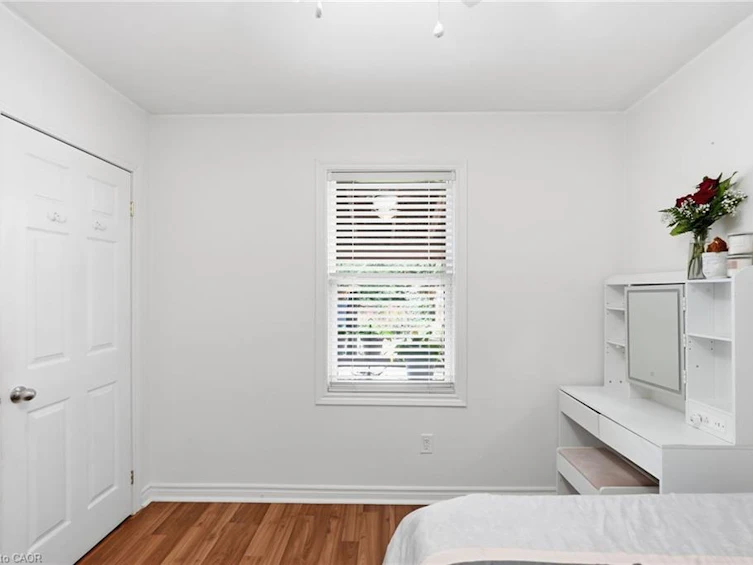 127 Park Row N, Hamilton, ON, L8H 4E7 - 12