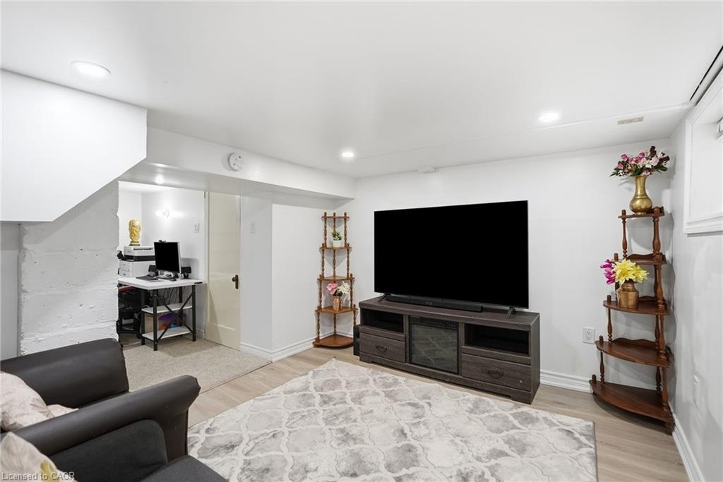 127 Park Row N, Hamilton, ON, L8H 4E7 - 18