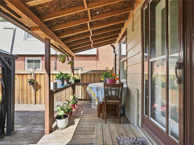 127 Park Row N, Hamilton, ON, L8H 4E7 - 25