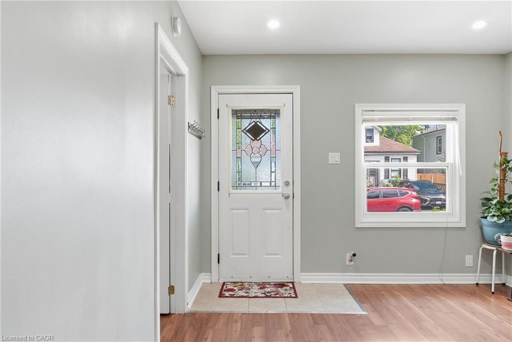 127 Park Row N, Hamilton, ON, L8H 4E7 - 3