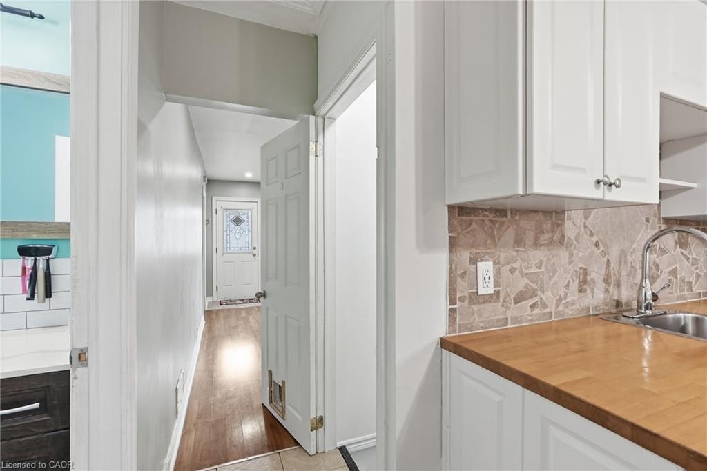 127 Park Row N, Hamilton, ON, L8H 4E7 - 16