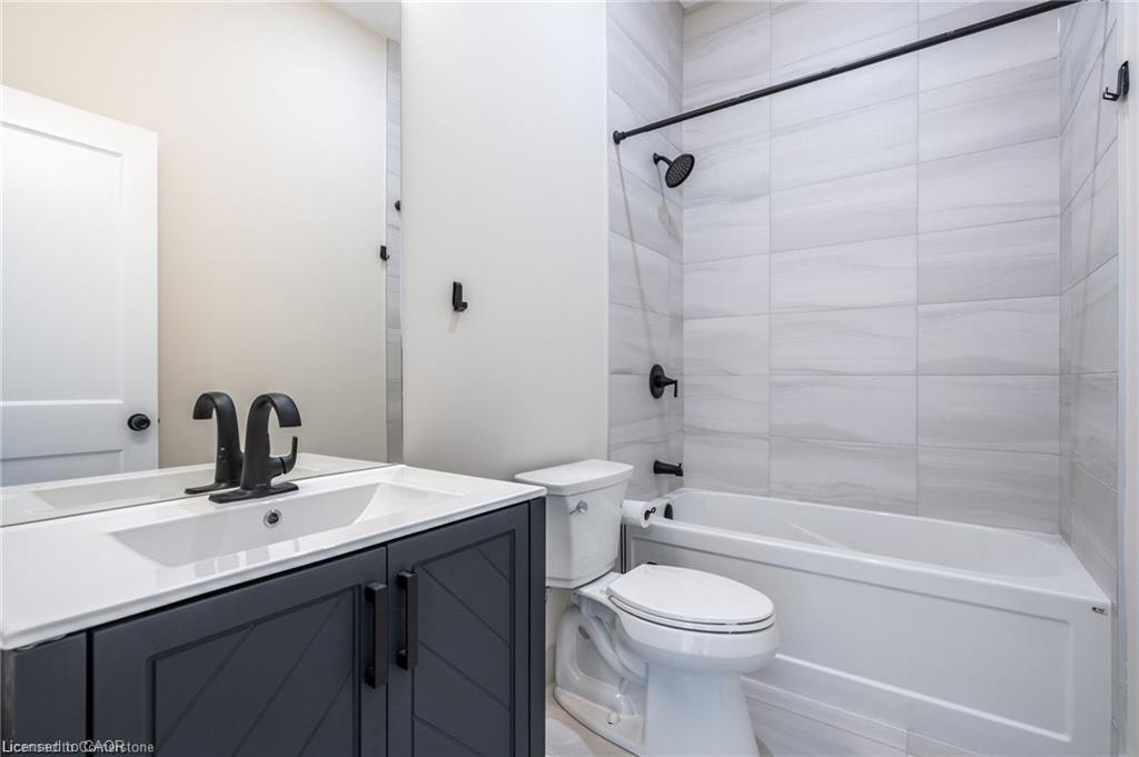 A-728 Eleventh Avenue, Hamilton, ON, L8T 2K8 - 10