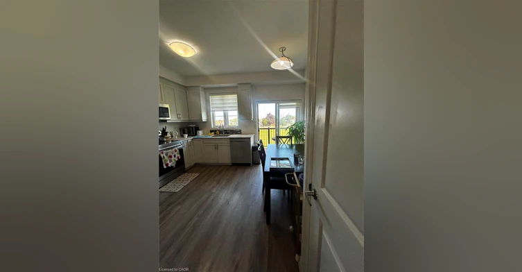 28-575 Woodward Avenue, Hamilton, ON, L8H 0B3 - 11