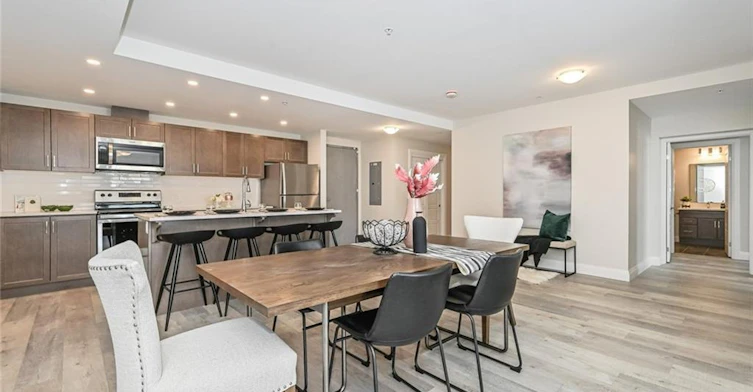 114-5 Wake Robin Drive, Kitchener, ON, N2E 0H6
