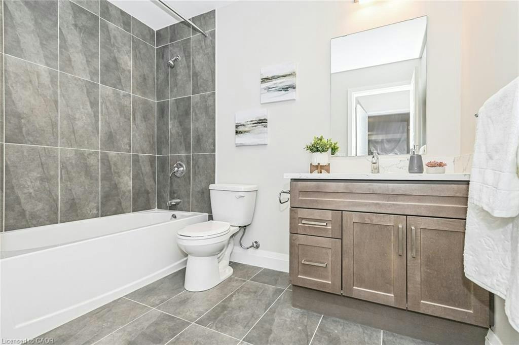 114-5 Wake Robin Drive, Kitchener, ON, N2E 0H6 - 21