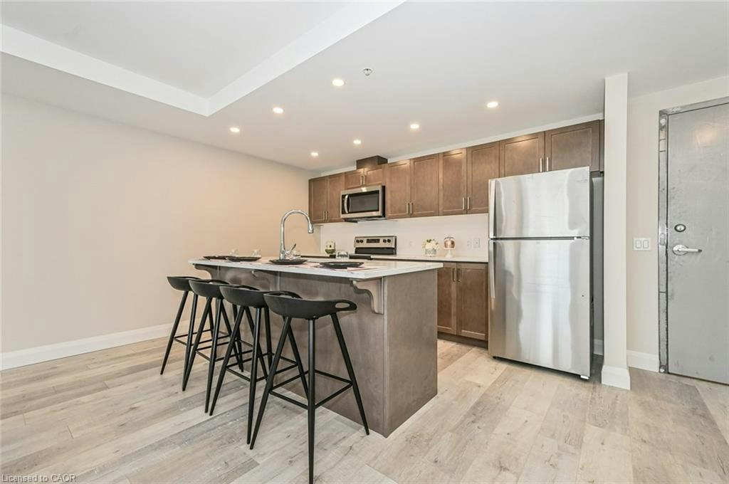 114-5 Wake Robin Drive, Kitchener, ON, N2E 0H6 - 7