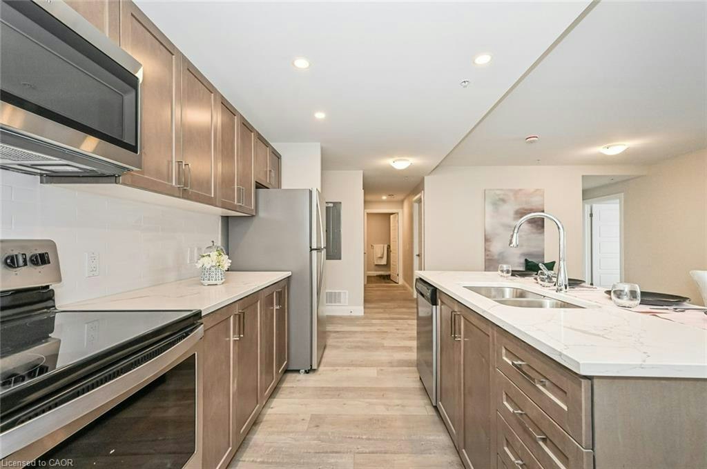 114-5 Wake Robin Drive, Kitchener, ON, N2E 0H6 - 11
