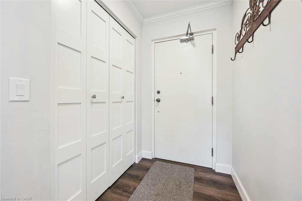 102-67 Breckenridge Drive, Kitchener, ON, N2B 3R8 - 2
