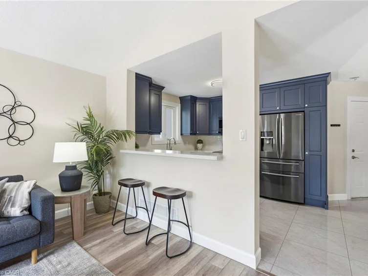 18 Sable Drive, Hamilton, ON, L9K 1K9 - 10