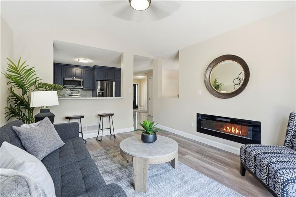 18 Sable Drive, Hamilton, ON, L9K 1K9 - 7