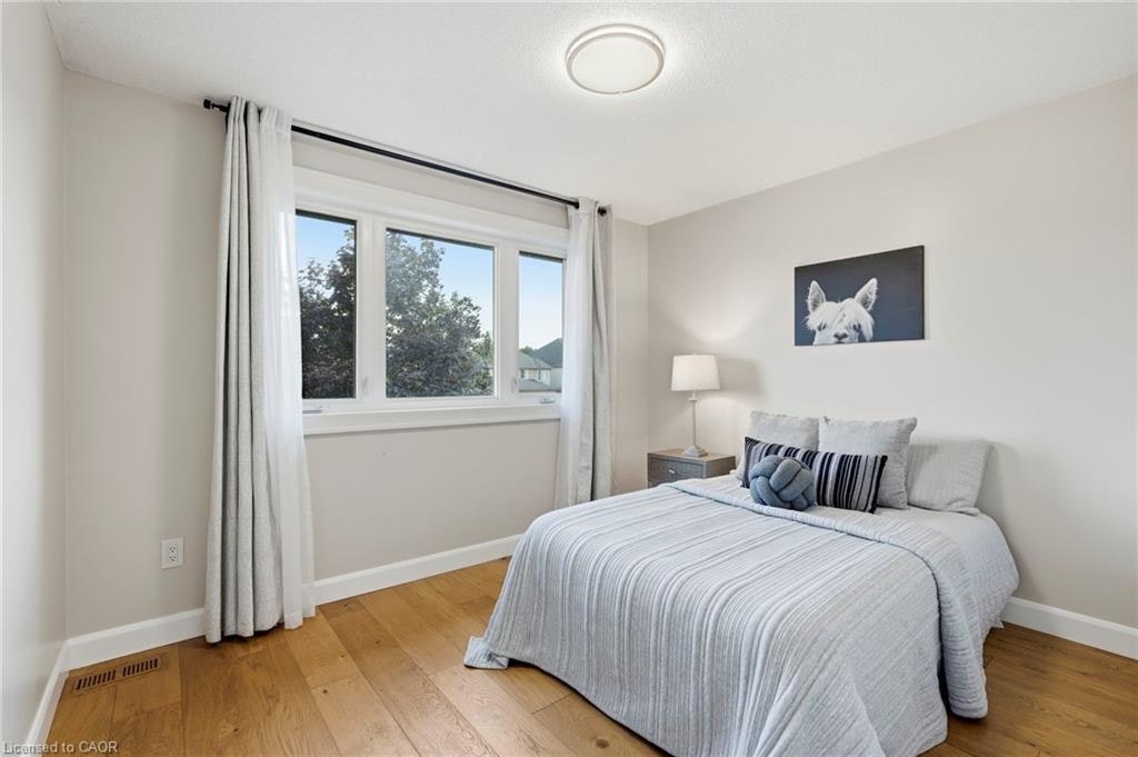 18 Sable Drive, Hamilton, ON, L9K 1K9 - 26