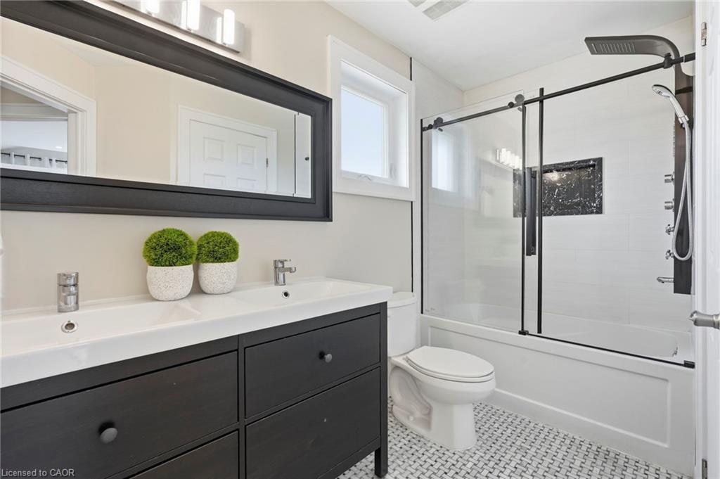 18 Sable Drive, Hamilton, ON, L9K 1K9 - 21