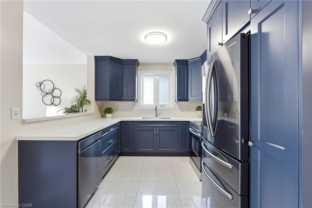 18 Sable Drive, Hamilton, ON, L9K 1K9 - 11