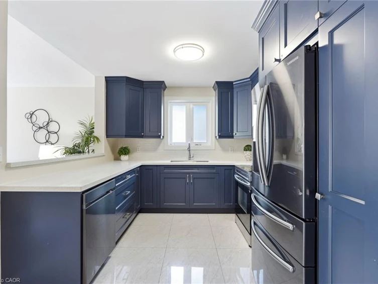 18 Sable Drive, Hamilton, ON, L9K 1K9 - 11