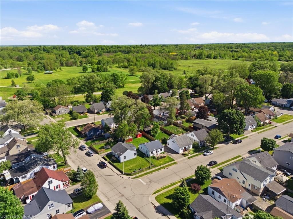 48 Seventh Avenue, Brantford, ON, N3S 1B4 - 21