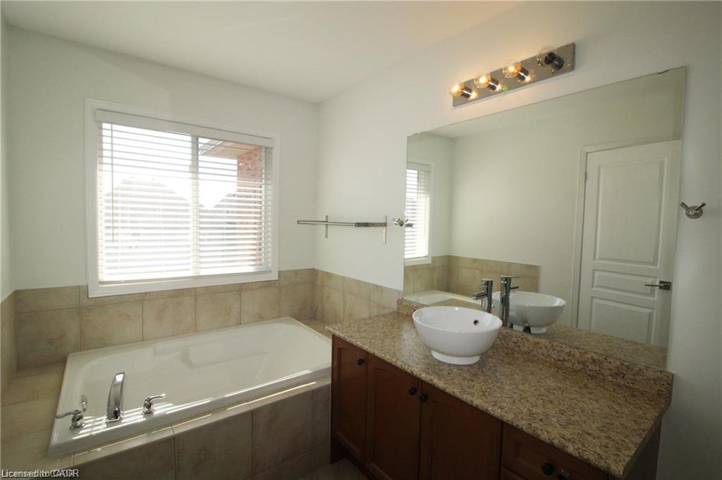 4166 Judson Common, Burlington, ON, L7M 0G4 - 10