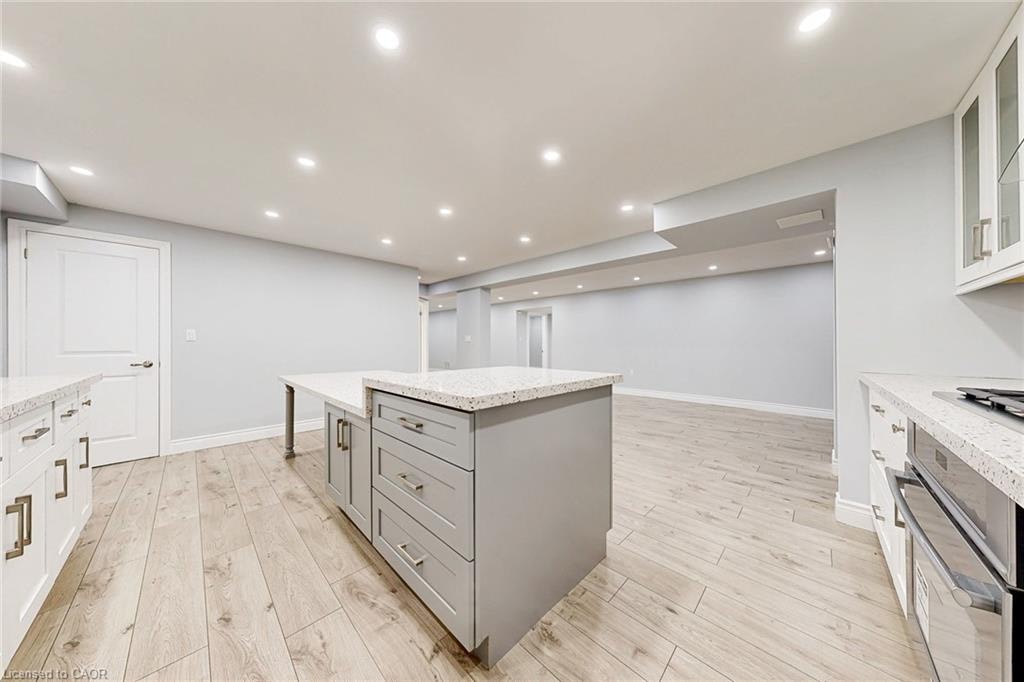 Lower-7 Riesling Court, Hamilton, ON, L8G 0B4 - 9