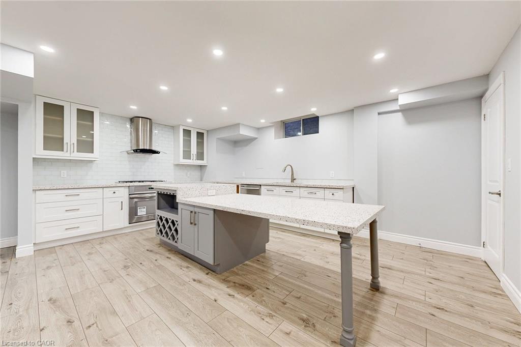 Lower-7 Riesling Court, Hamilton, ON, L8G 0B4 - 5