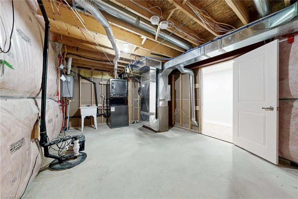 Lower-7 Riesling Court, Hamilton, ON, L8G 0B4 - 15