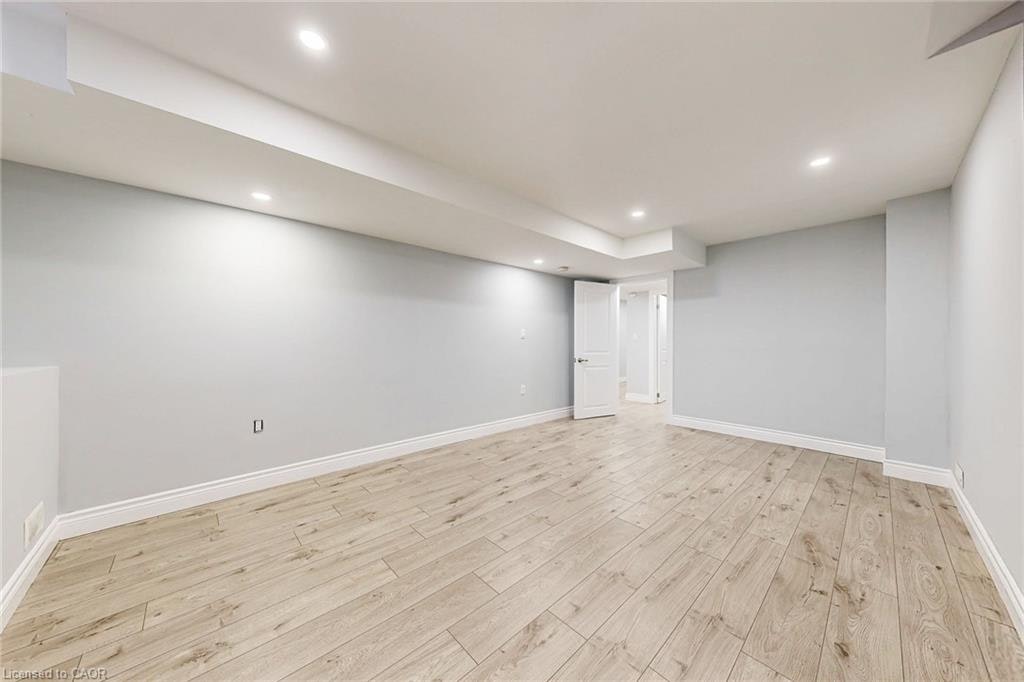 Lower-7 Riesling Court, Hamilton, ON, L8G 0B4 - 11