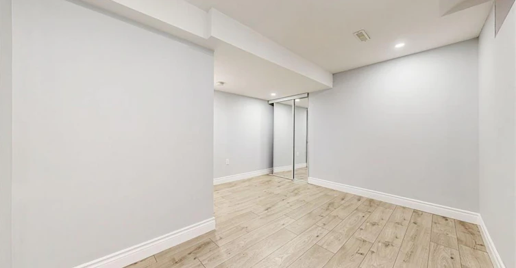 Lower-7 Riesling Court, Hamilton, ON, L8G 0B4 - 13