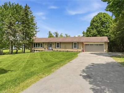 318 Freelton Road - 2