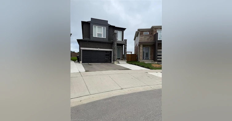 99 Saddlebrook Court, Kitchener, ON, N2R 0P6 - 3