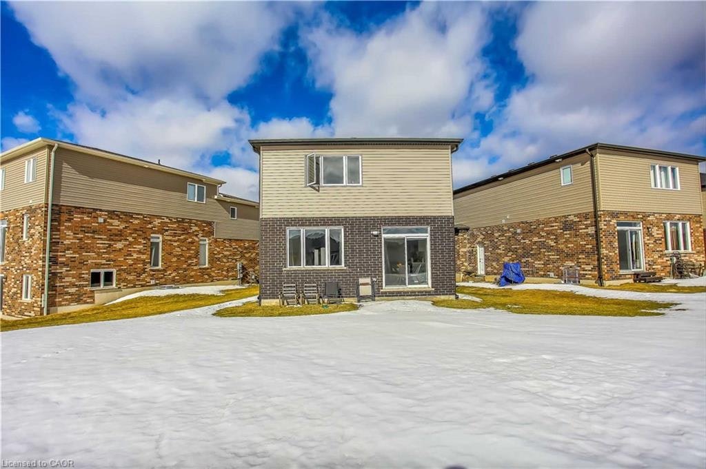 99 Saddlebrook Court, Kitchener, ON, N2R 0P6 - 31