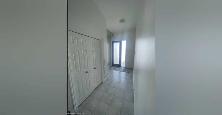 99 Saddlebrook Court, Kitchener, ON, N2R 0P6 - 22