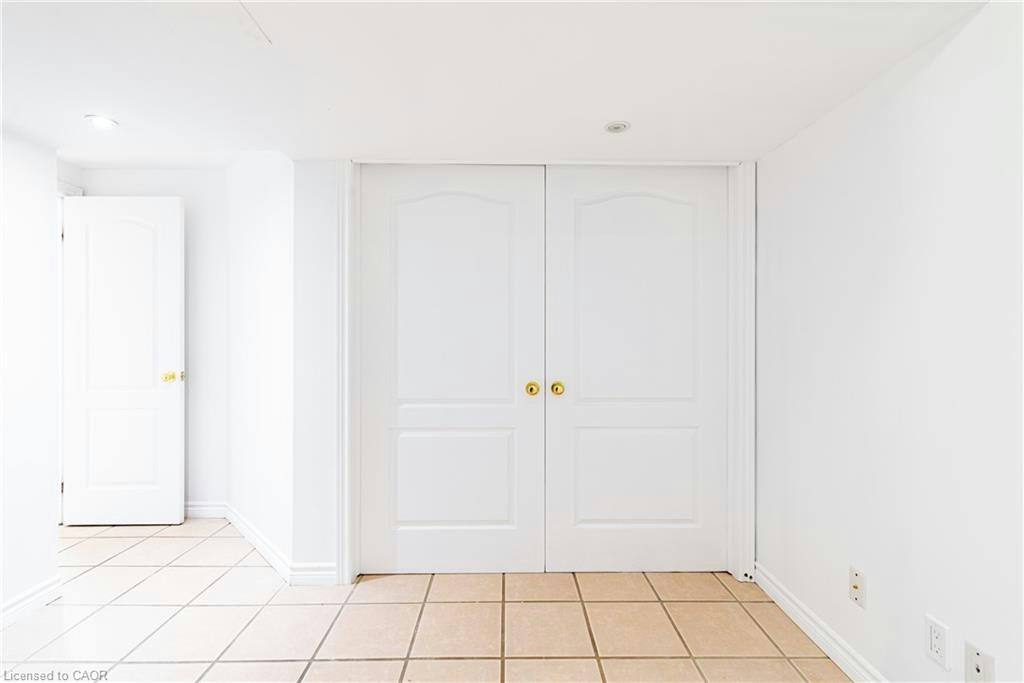 Room E-119 Summers Drive, Thorold, ON, L2V 5C7 - 30