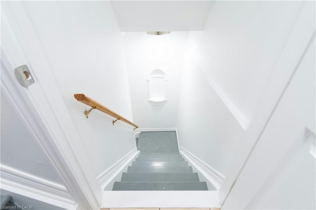 Room E-119 Summers Drive, Thorold, ON, L2V 5C7 - 18