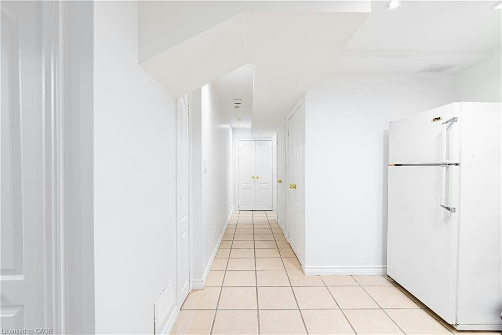 Room E-119 Summers Drive, Thorold, ON, L2V 5C7 - 21