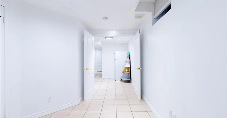 Room E-119 Summers Drive, Thorold, ON, L2V 5C7 - 26