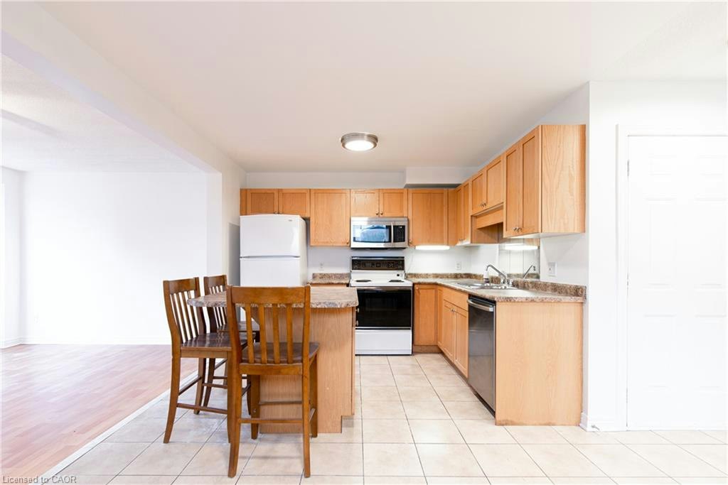 Room C-119 Summers Drive, Thorold, ON, L2V 5C7 - 11