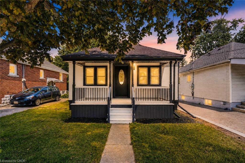 43 Brucedale Avenue E, Hamilton, ON, L9A 1N1