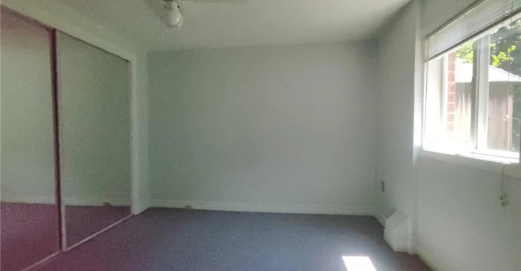 BSMT-144 Huntingwood Avenue, Hamilton, ON, L9H 6X7 - 5