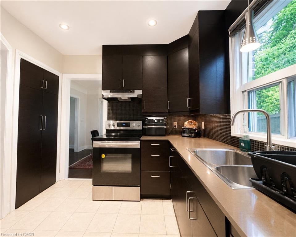 289 Sanatorium Road, Hamilton, ON, L9C 1Z4 - 5