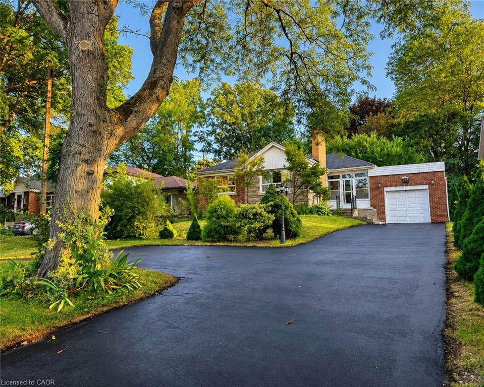 289 Sanatorium Road, Hamilton, ON, L9C 1Z4 - 2