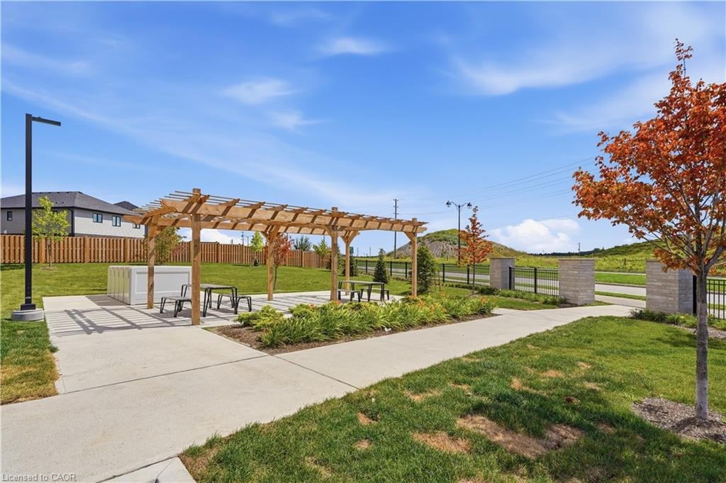 B19-142 Foamflower Place, Waterloo, ON, N2V 0J1 - 32