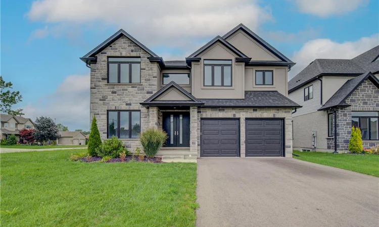 32 Sycamore Drive