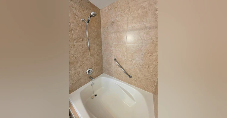 102-1000 Creekside Drive, Hamilton, ON, L9H 7S6 - 34