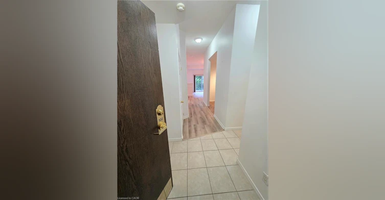 102-1000 Creekside Drive, Hamilton, ON, L9H 7S6 - 11