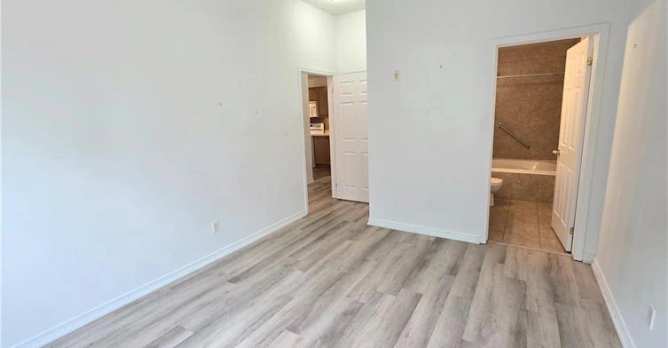 102-1000 Creekside Drive, Hamilton, ON, L9H 7S6 - 32