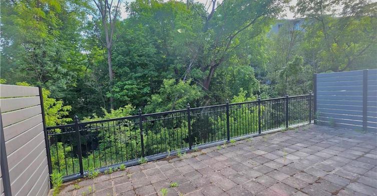 102-1000 Creekside Drive, Hamilton, ON, L9H 7S6 - 25